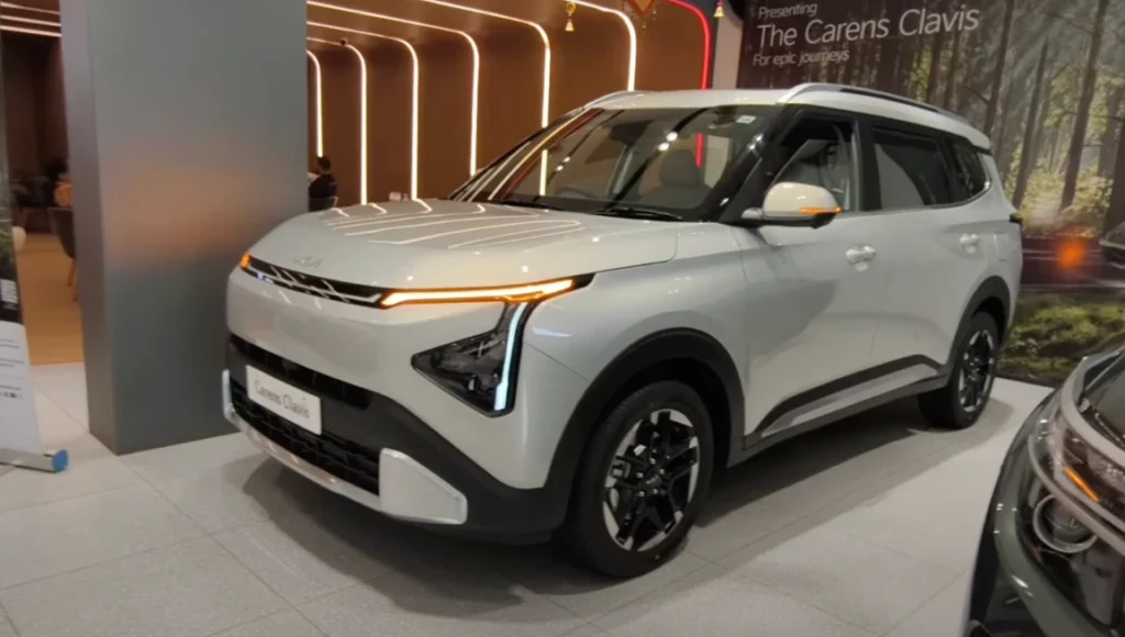 Kia Carens Clavis EV