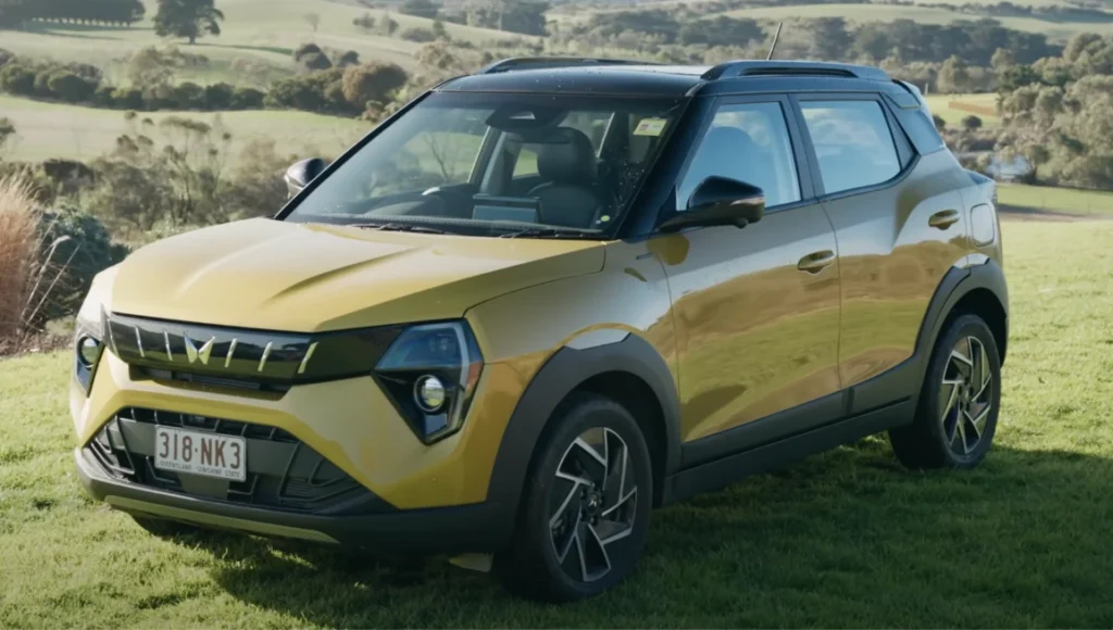 mahindra xuv 3xo car