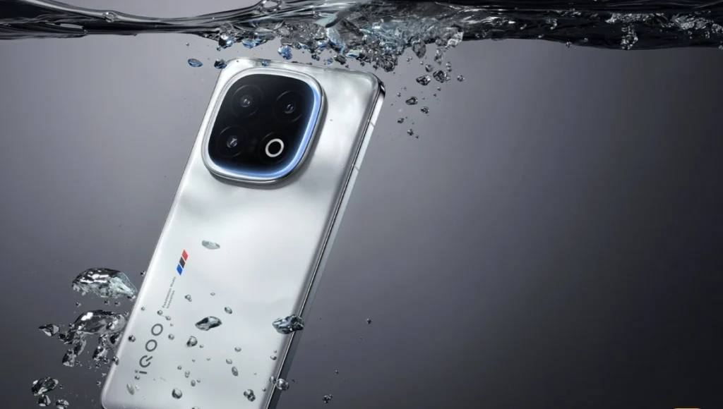 iQ00 13 phone